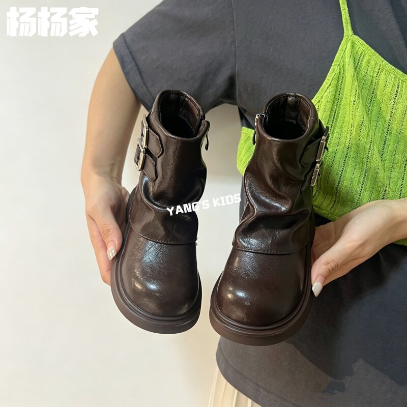 2026新款儿童复古皮带扣堆堆靴女童秋冬厚底机车靴时尚英伦风短靴