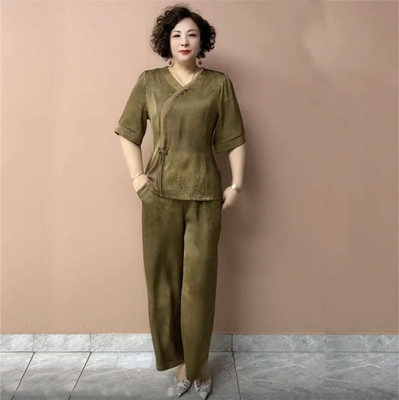 显瘦中年妈妈年轻两件套装
