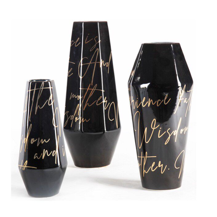黑金陶瓷摩黛丝签名字母花瓶插花摆件欧式客厅板房现代简约装饰品