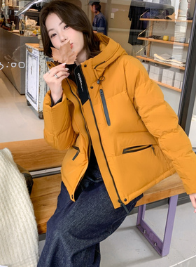 橙色三防工装羽绒服女短款90白鸭绒连帽保暖加厚2025冬季新款外套