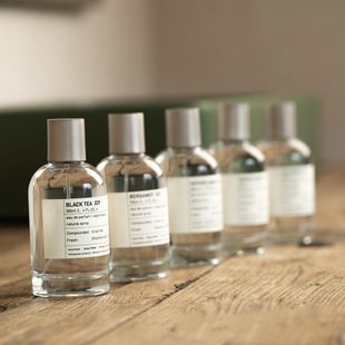 高品DKY香水实验室33号檀香木红茶女士持久淡香小众清新100ml