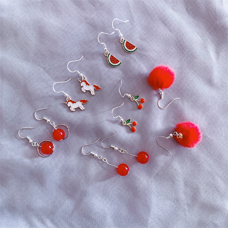 耳环2024新款爆款套装小清新耳坠百搭学生甜美儿童可爱耳饰简约
