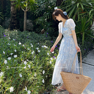 DPLAY2026春季【度假系列】蓝色雪纺碎花连衣裙女气质显瘦长裙子