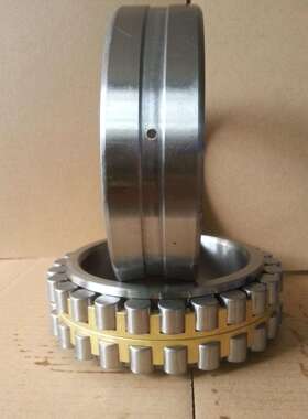 机床轴承 NN3019 3020 3021 3022 3024 3026 3028 K /P5 P4 W33