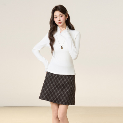 白色蕾丝花边半高领长袖T