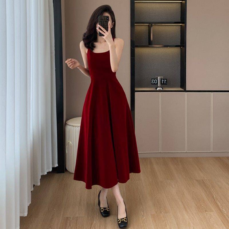秋冬季新款丝绒吊带连衣裙配大衣内搭两件套套装裙气质收腰长裙女