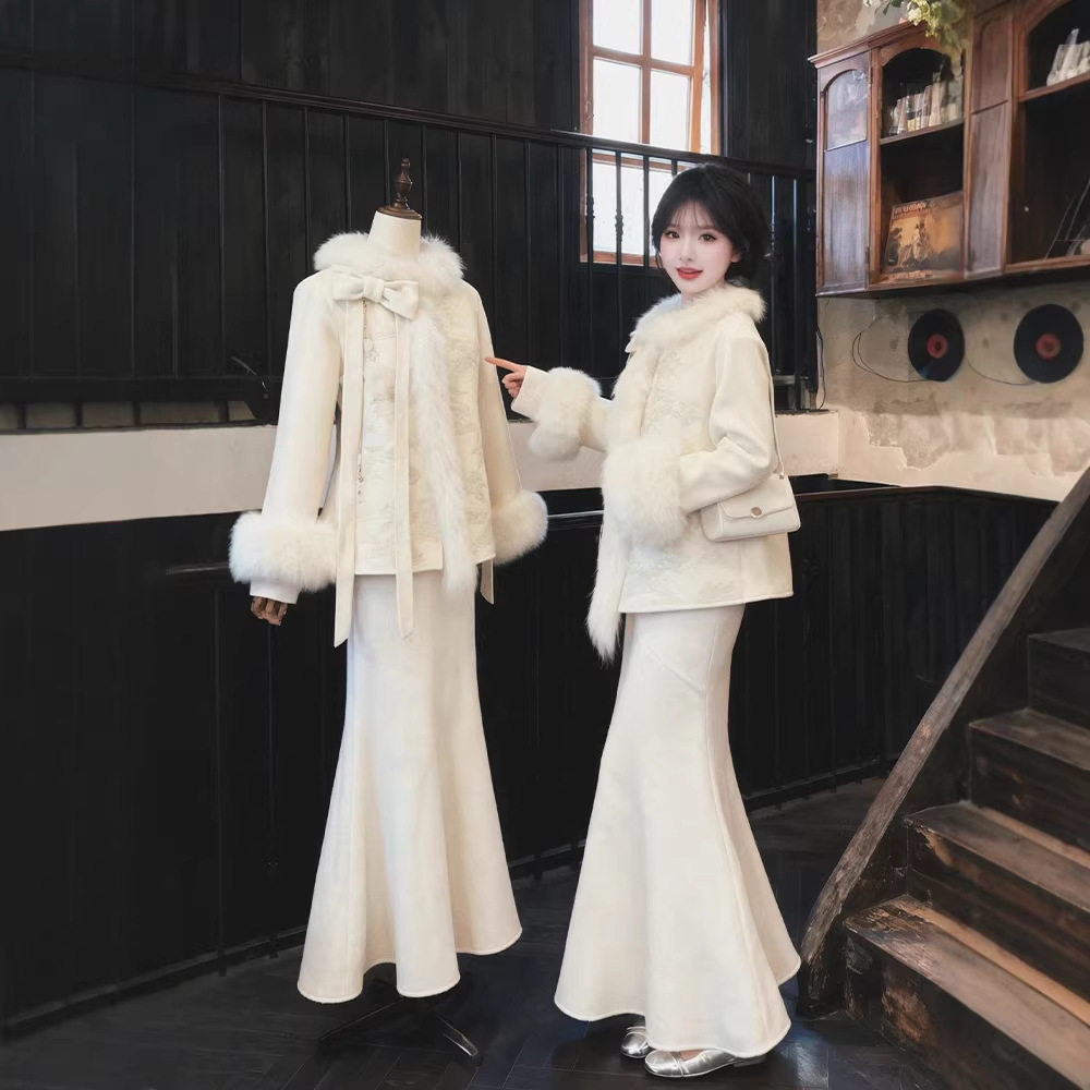巨好看的冬装一整套大码胖mm新中式千金毛领毛呢外套鱼尾裙套装女
