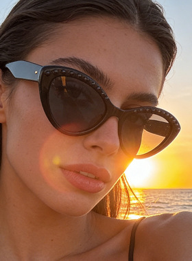 保罗雷朋官网2025新款猫眼太阳镜个性铆钉墨镜女潮流欧美网红街拍