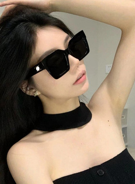 保罗雷朋官网复古方形女士墨镜大牌款黑色高级感素颜时尚港风防紫