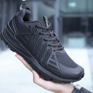 君洛克蜘蛛战术通勤鞋 耐磨低帮黑色户外靴R26001 男透气防滑登山鞋