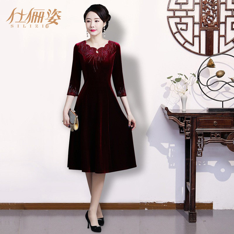 喜婆婆婚宴装改良旗袍金丝绒连衣裙女 妈妈装春装洋气中老年女装