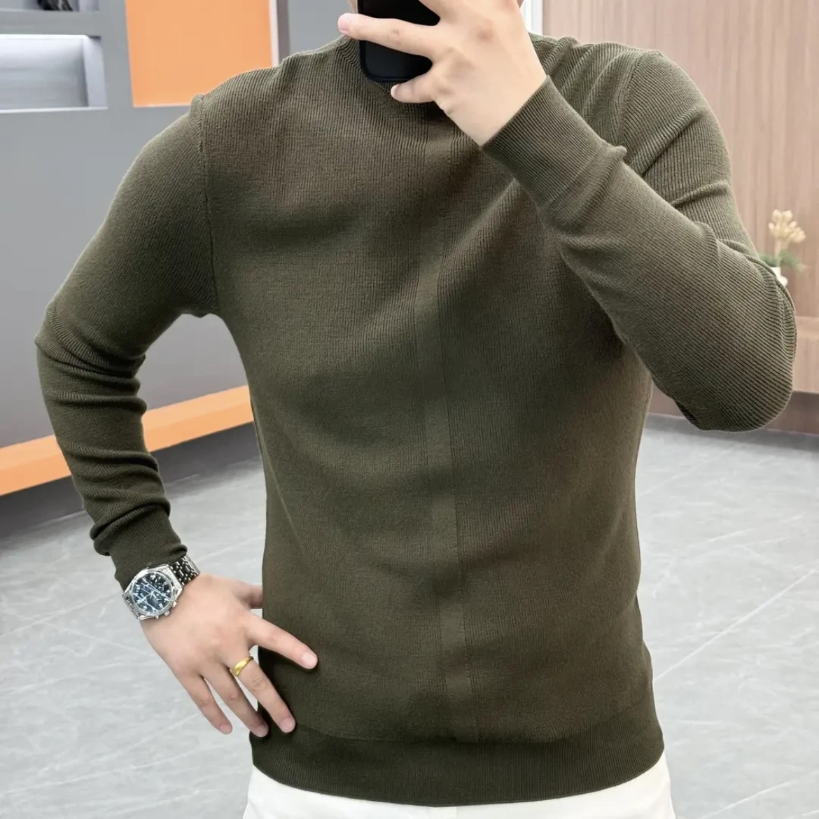 男士针织毛衣圆领百搭休闲打底衫修身纯色保暖上衣