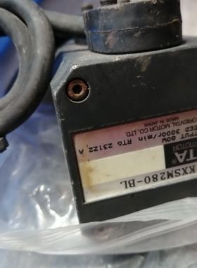 议价VEXTA东方KXSM280-BL   216329原装现货 步进马达