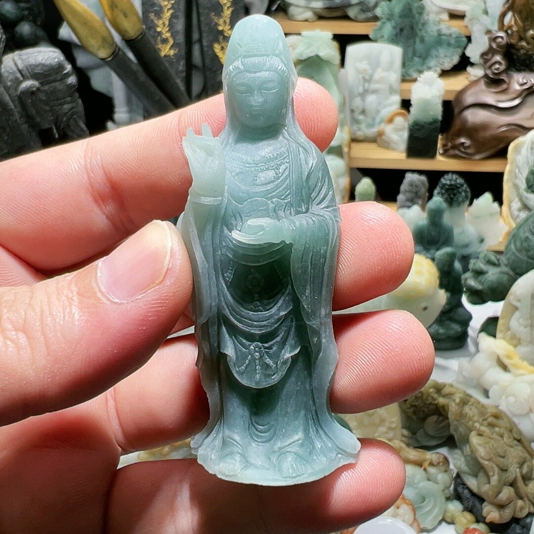 翡翠工厂清货观音摆件