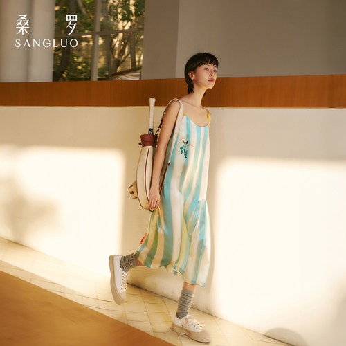 辣目洋子同款真丝睡裙吊带裙条纹