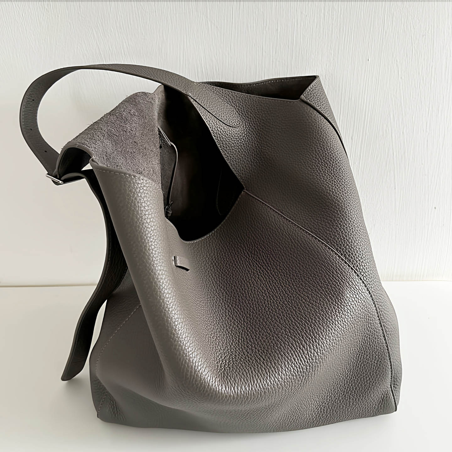 2025新款大容量头层牛皮托特包