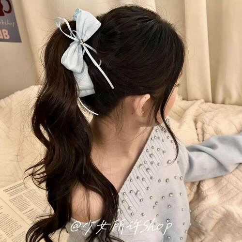 韩系蓝色波点缎面蝴蝶结香蕉夹