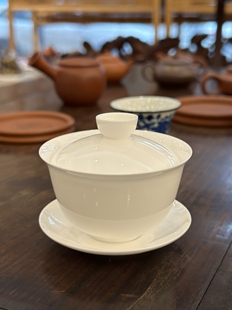 超薄三杯莲花型小盖碗 超轻正高骨瓷盖凹 鼓型潮州白陶瓷泡茶碗