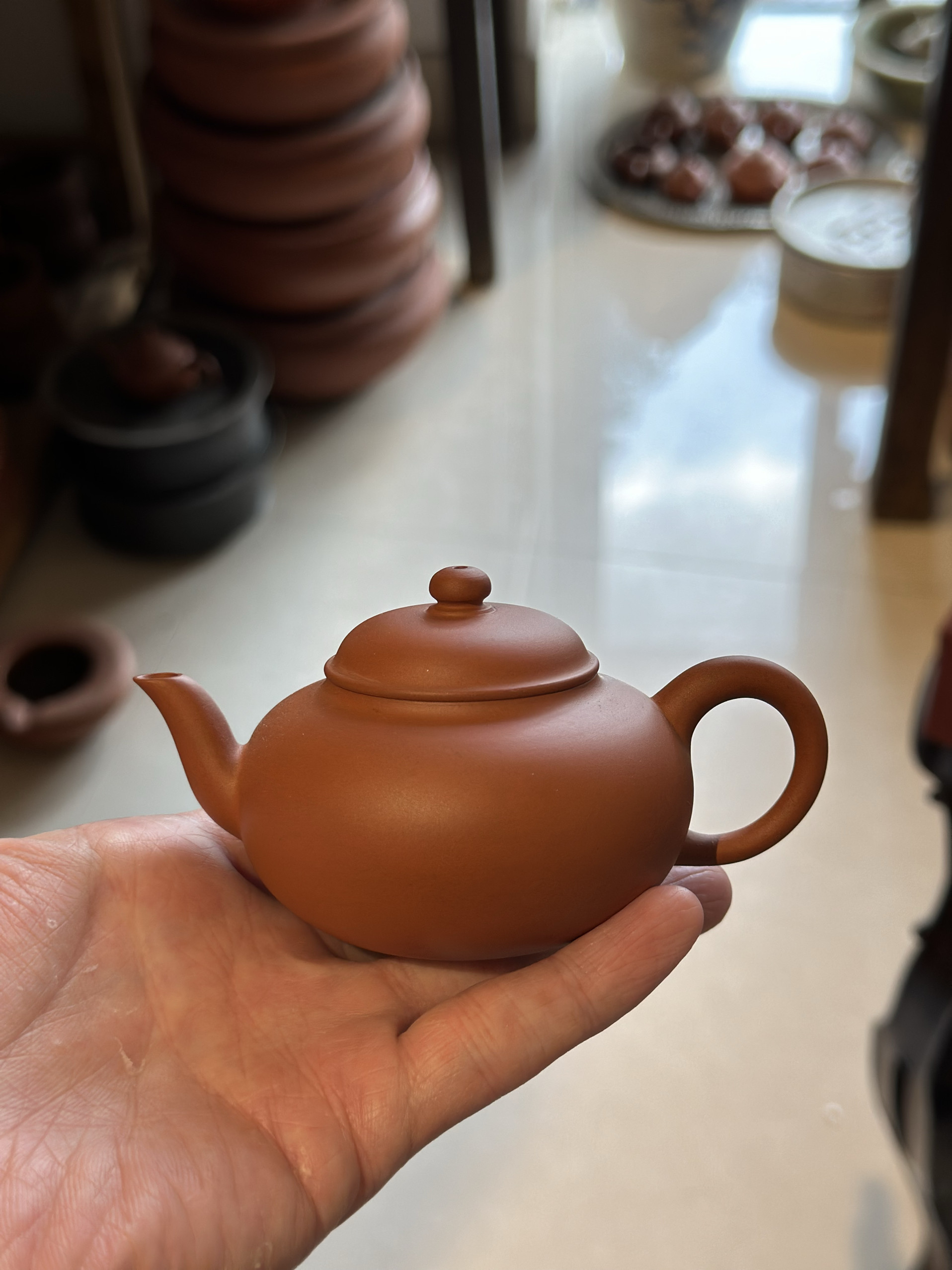 林卫东摹古薄胎朱泥壶 鸡蛋黄诗文款工夫茶壶 潮州手拉壶 纯手工