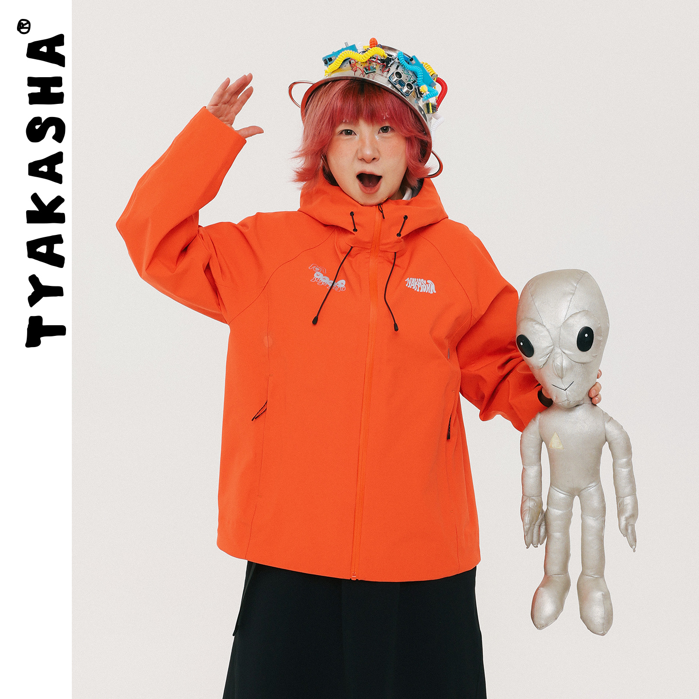 TYAKASHA塔卡沙男女情侣款外套2025冬季新款连帽外套橘色休闲外套