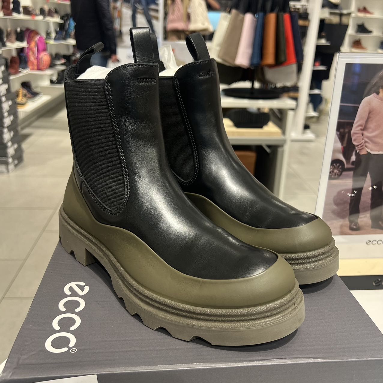 ECCO爱步真皮切尔西靴女靴214783