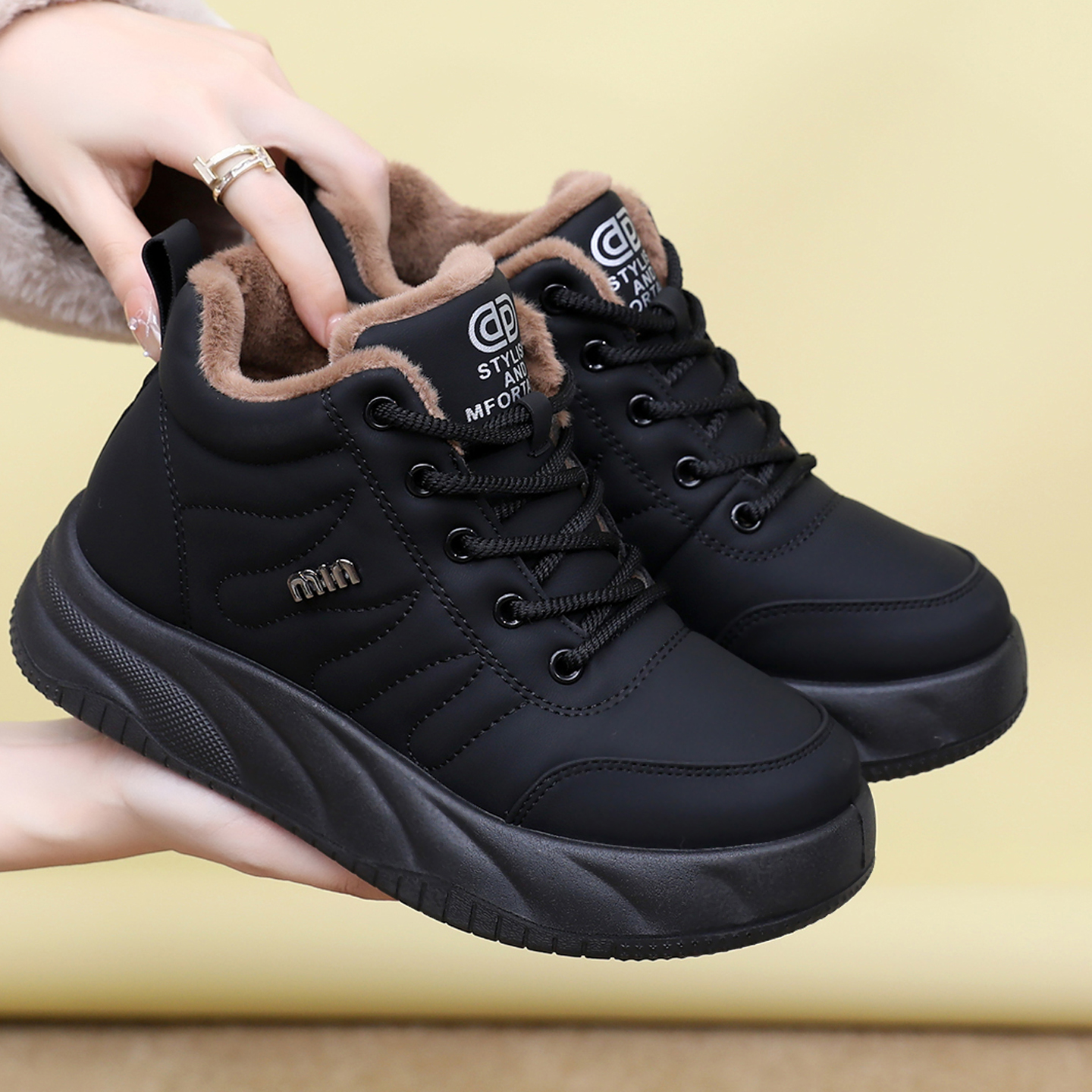 冬季老北京布鞋中老年人休闲鞋