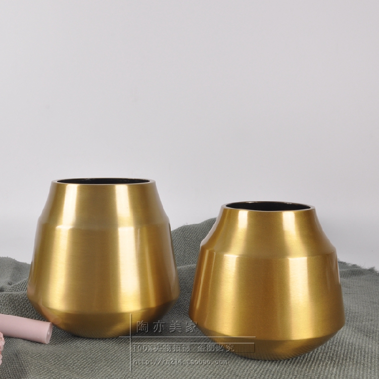 印度进口金属铝制台面装饰花器摆件礼品工艺品玄关书桌电视柜花瓶