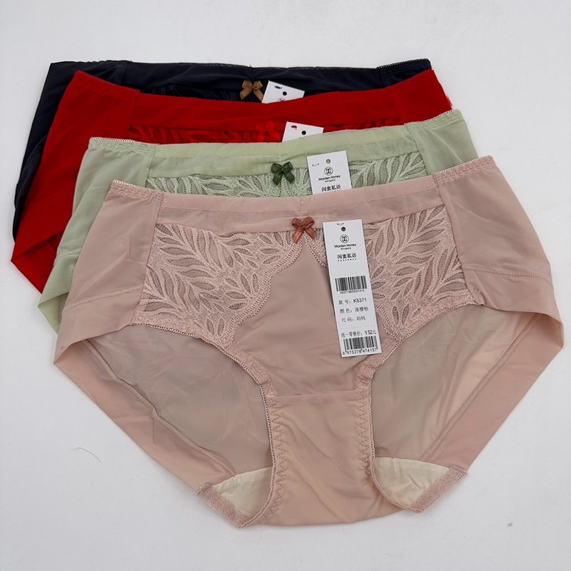 闺蜜私语蕾丝三角透气内裤女士