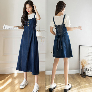 2026中长款收腰背带裙女加大码新款百搭宽松牛仔吊带a字连衣裙潮