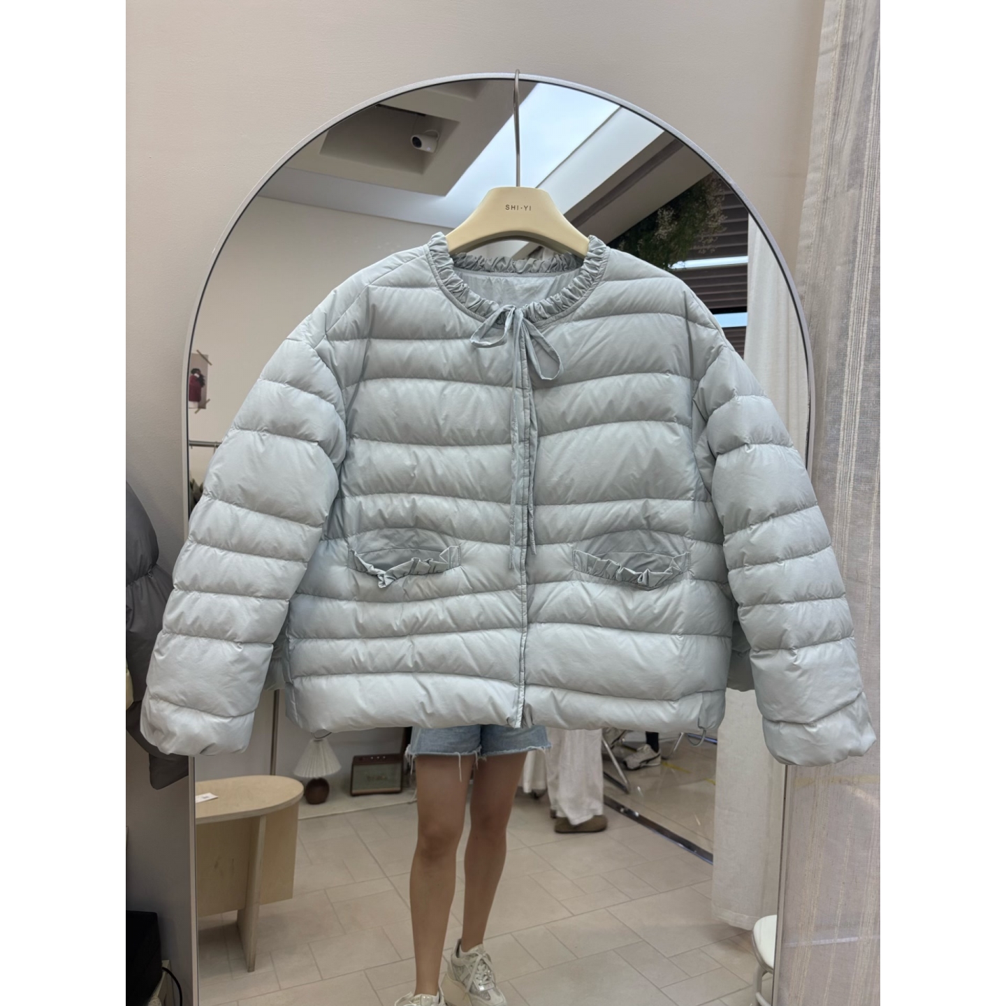 2025冬季新款韩版轻薄羽绒服女短