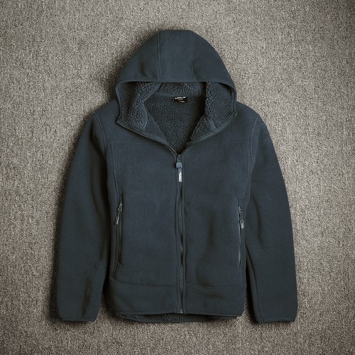 连帽运动保暖轻盈速干透气秋冬