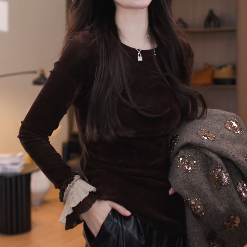 欧货丝绒蕾丝拼接长袖t恤女2025年新款喇叭袖圆领设计感小众上衣