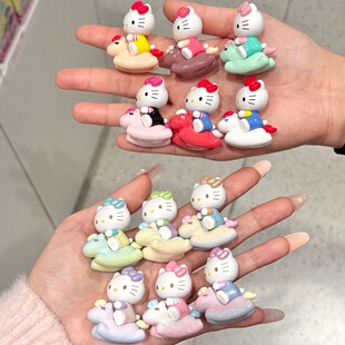 正版三丽鸥HelloKitty童心小马萌趣豆系列迷你盲盒凯蒂猫可爱摆件