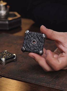 纯锡手工四方锡包玉盖置镶嵌岫玉盖拖四足姹寂风做旧茶道配件5cm