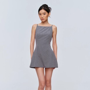 CSFC 灰色瑞秋伞裙连衣裙 自然收腰带口袋连衣裙夏