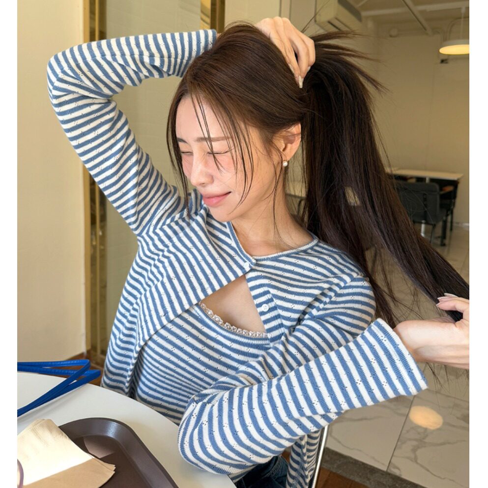 韩国条纹吊带背心+针织衫两件套