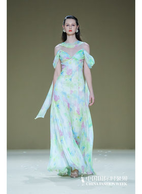 VAN SUNSUN上善2025夏季|绿野仙踪100桑蚕丝连衣裙