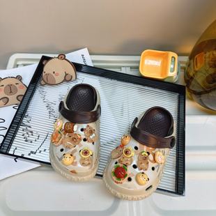 男童洞洞鞋防滑防臭外穿2026新款超火儿童小朋友拖鞋男款可爱帅气