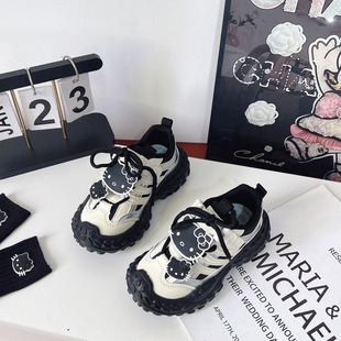 女童春季轮胎鞋防滑2026新款儿童黑色运动鞋网面透气春款老爹鞋女