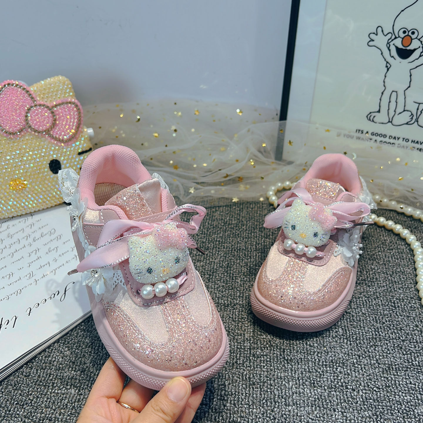 女童粉色亮片低帮德训鞋儿童2026新款春季板鞋阿甘鞋女款运动鞋女