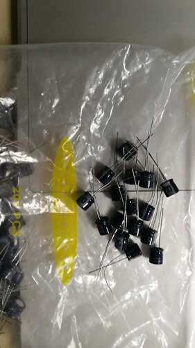 红宝石原装 行货 25V 47UF R级 INDONESIA