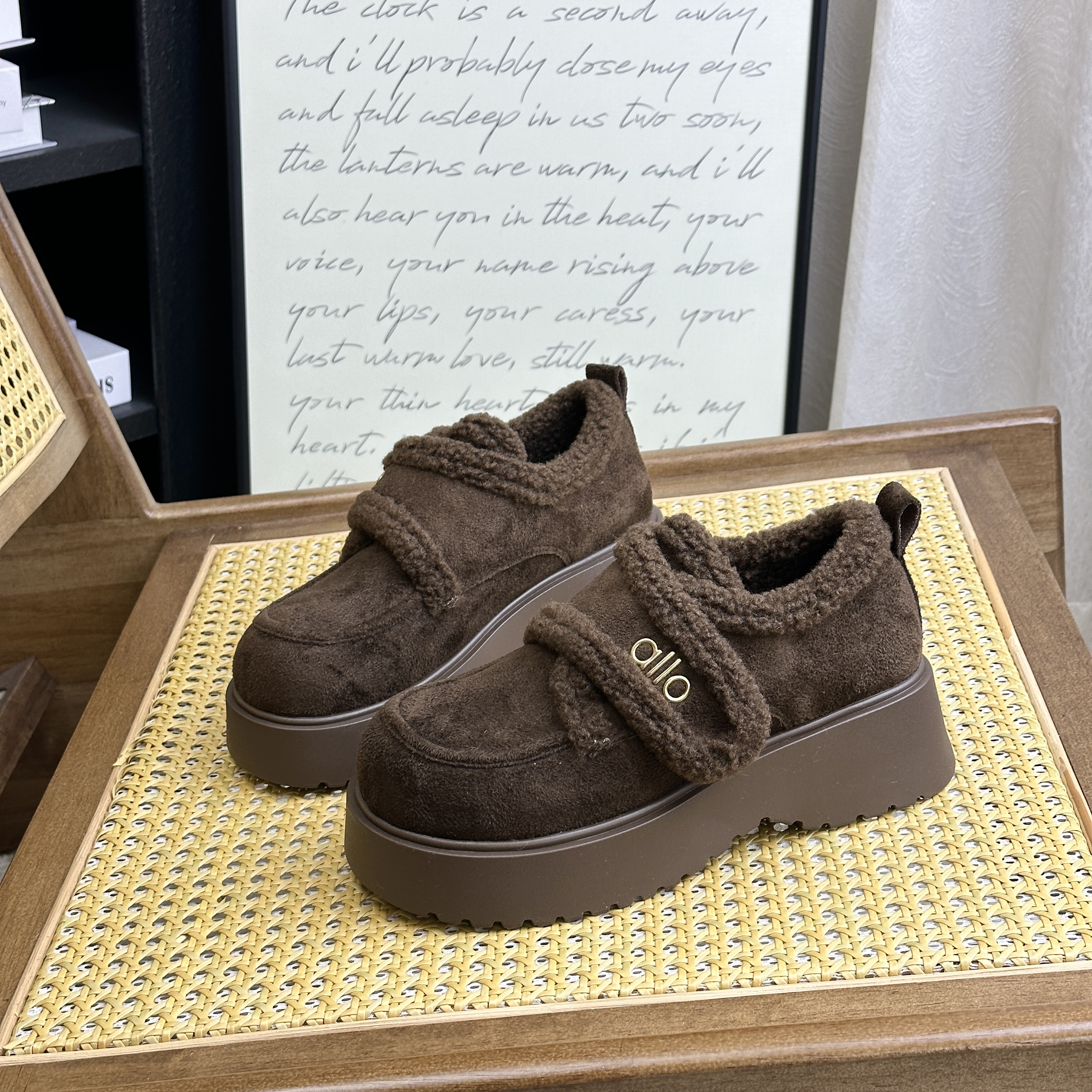 25冬新款羊羔毛厚底增高乐福鞋女