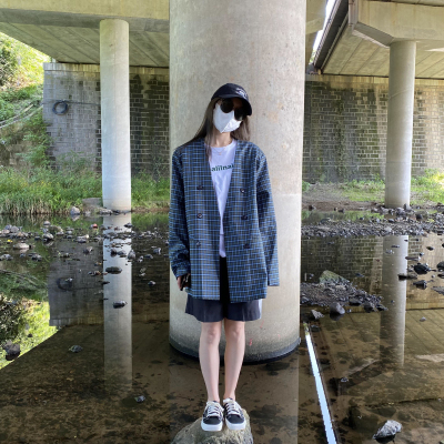 绝绝子复古撞色宽松西装外套