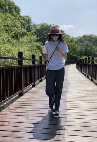 纯色直筒宽松垂感直筒休闲西裤