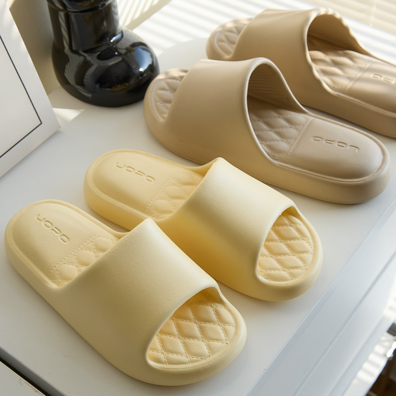 新款浴室凉拖鞋女夏室内家用居家防滑厚底气垫男情侣地板静音 EVA