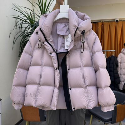 95%白鸭绒连帽加厚羽绒服女短款