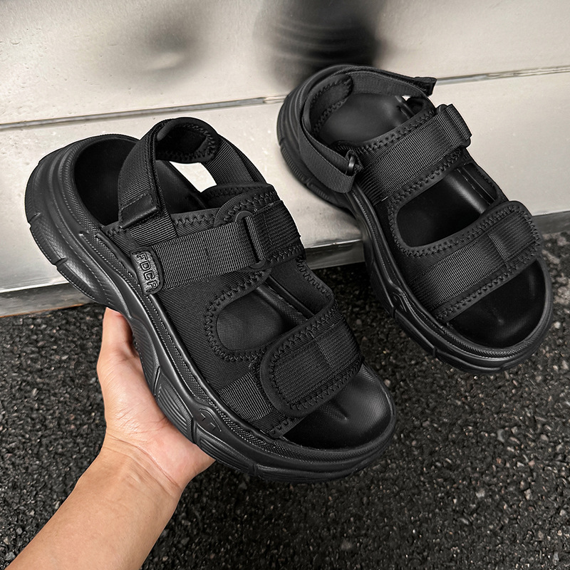休闲凉鞋夏季新款透气沙滩户外轻便凉拖鞋黑色