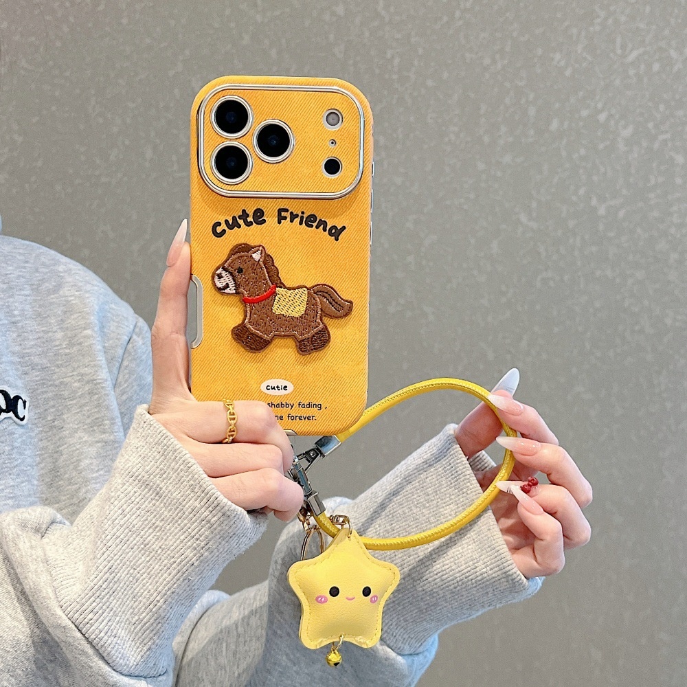 2025刺绣马电镀手机壳适用苹果17/16PRO卡通挂绳壳iPhone15/14