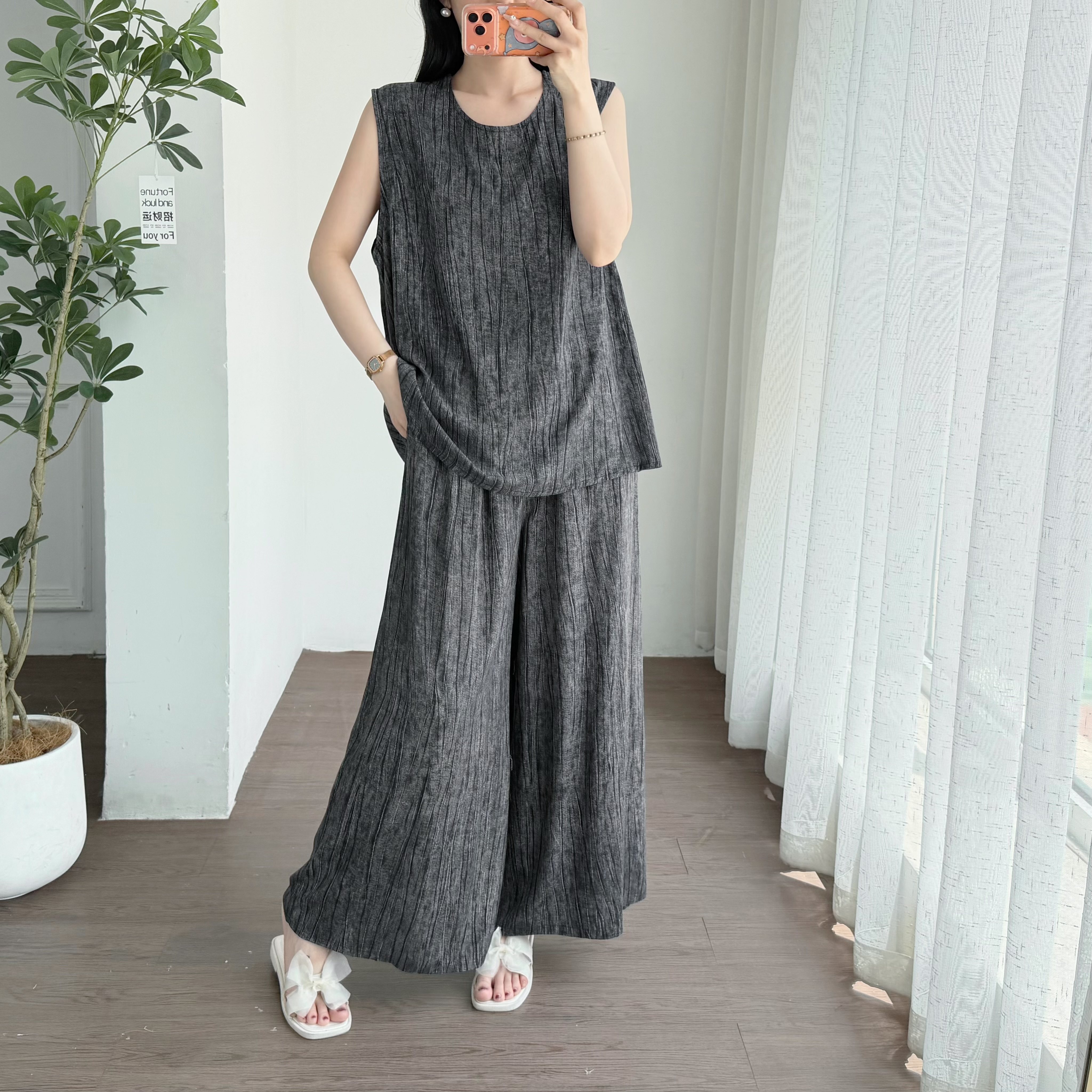 背心阔腿裤棉绸套装女夏季宽松显瘦高级感两件套后背开叉设计感