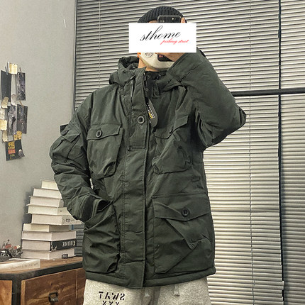 冬季连帽男士 羽绒服外套 工装纯色潮流加厚保暖 多口袋宽松男款
